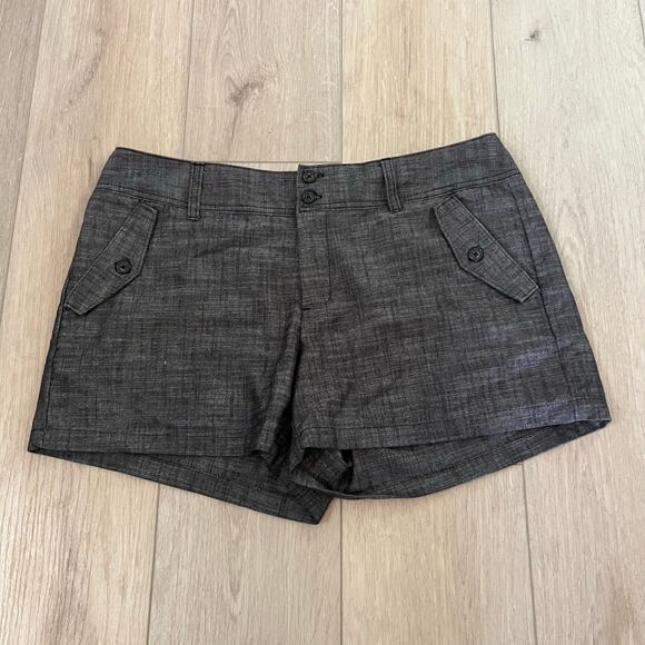 Daisy Fuentes Women’s Onyx Crosshatch Shorts Size 12 - Picture 1 of 8